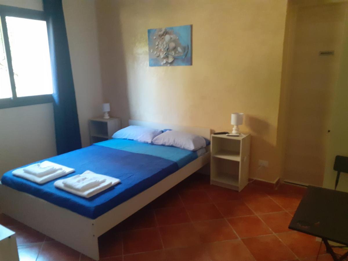 La Cycas Bed & Breakfast Трабия Екстериор снимка