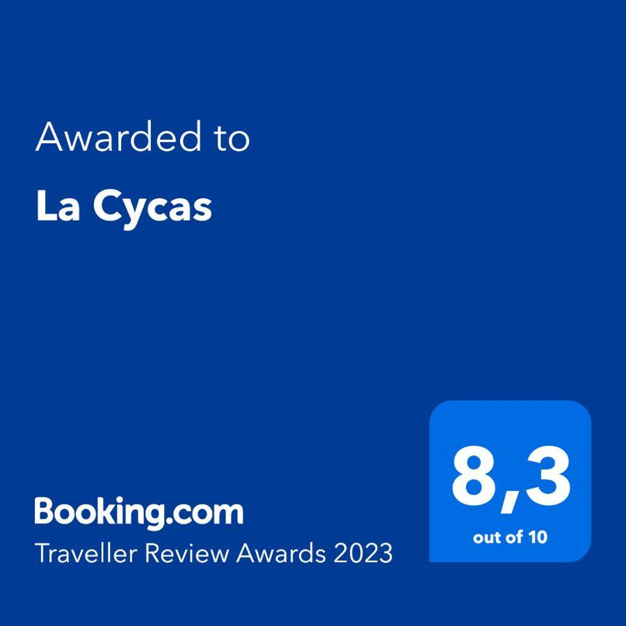 La Cycas Bed & Breakfast Трабия Екстериор снимка