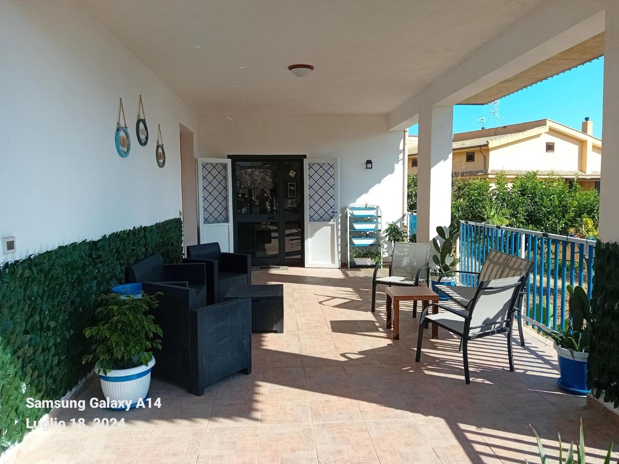 La Cycas Bed & Breakfast Трабия Екстериор снимка